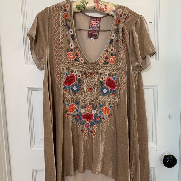 Velvet Tunic - Picture 1 of 4